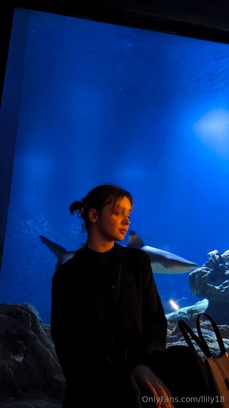 Llily18 modèle hd des photos