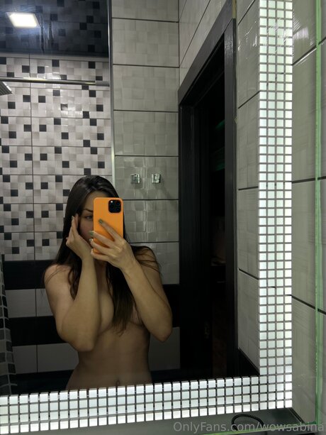 Wowsabina star du porno en haute qualité photos