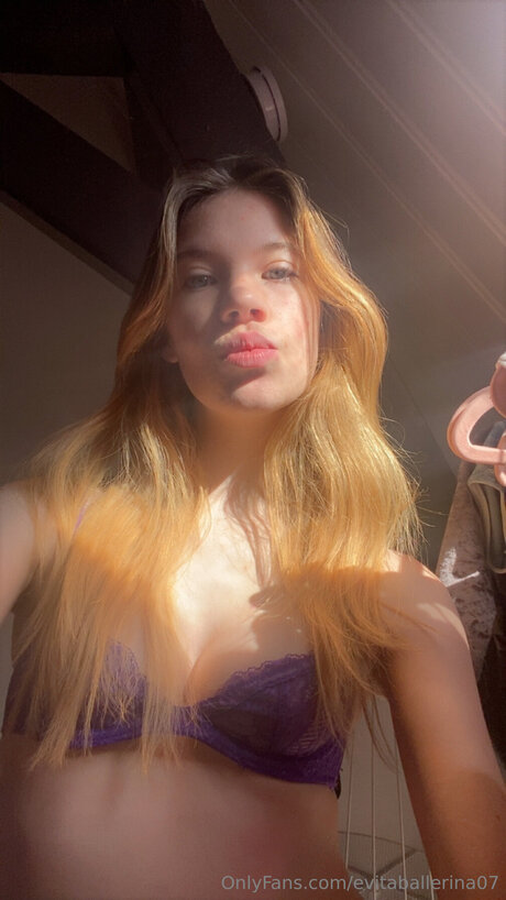 Elvitaballerina07 Profilfoto