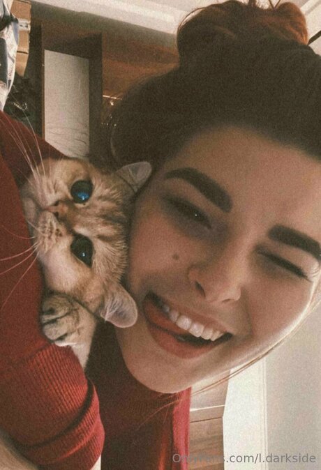 L Darkside star du porno exclusive photo