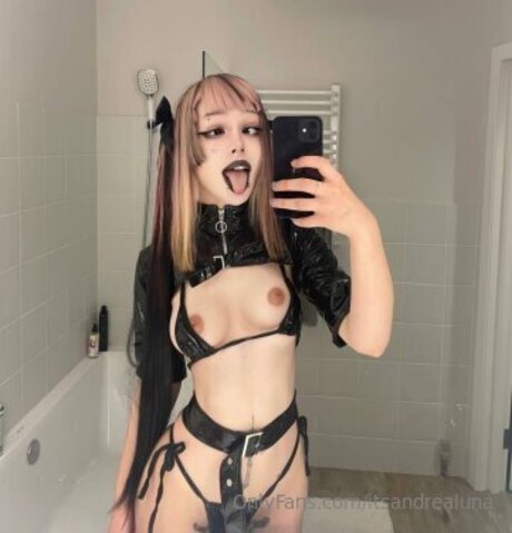 Itsandrealuna star du sexe images