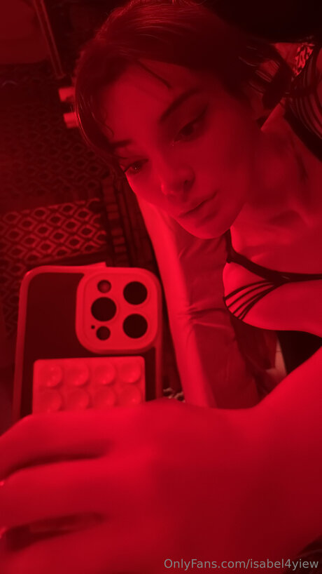 Isabel4yiew star pornographique photos