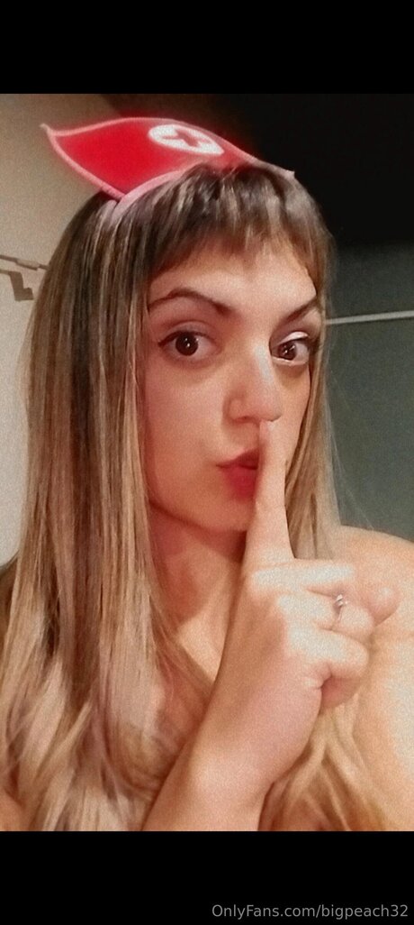 Bigpeach32 star du porno nue galerie