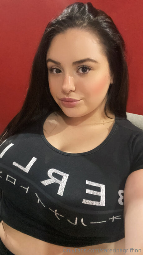 Caterinagriffinn étoile nue galeries