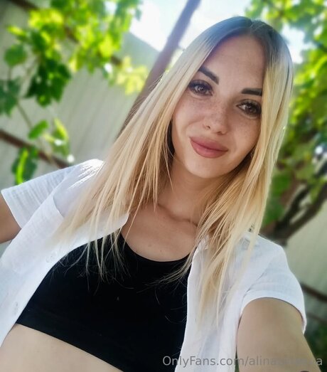 Alinazineeva xxx star du porno photo