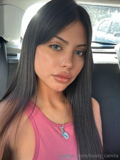 Lovely Camila modèle parfait photo