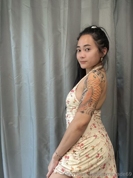 Jasminjade69 star du sexe photo