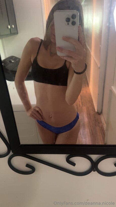 Deanna Nicole star du porno hd collection