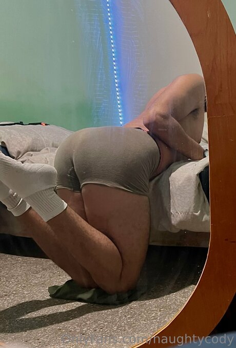 Naughtycody actrice de nus collection