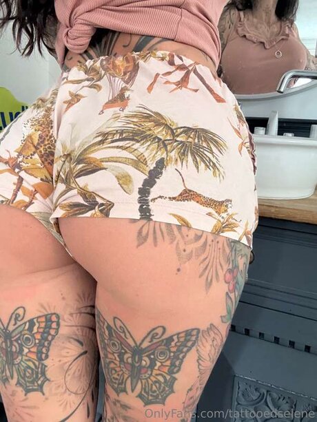 Tattooedselene étoile hd archive