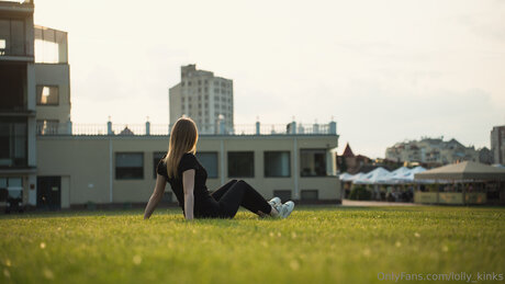 Lolly Kinks actrice xxx collection