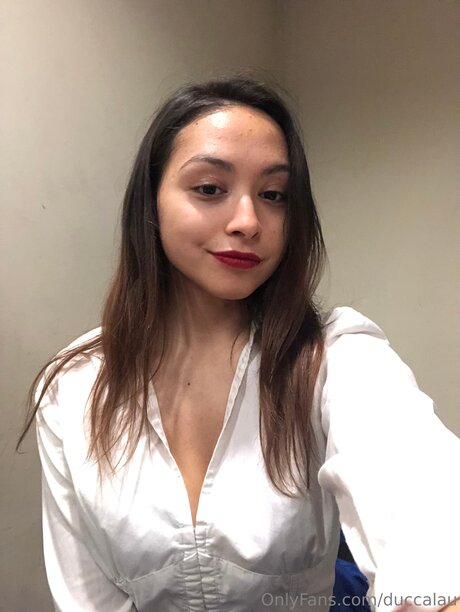 Venusinab modèle xxx galerie