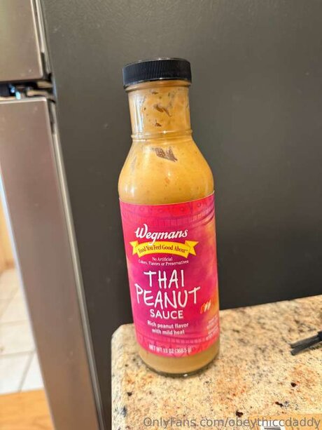 Obeythiccdaddy sexe star des photos