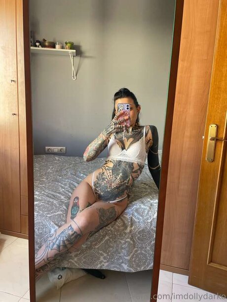 Itsyourhazel actrice pornographique photo