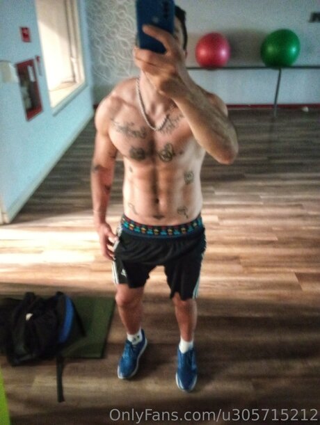 Delta Goose modèle adulte galeries