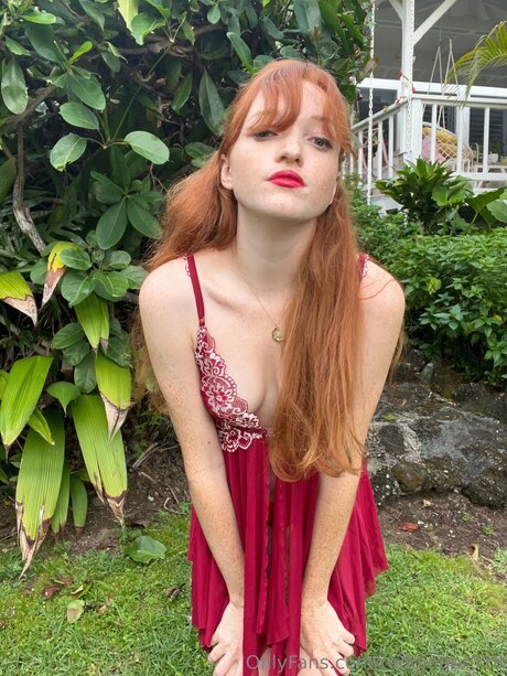 Redginger018 étoile xxx photo