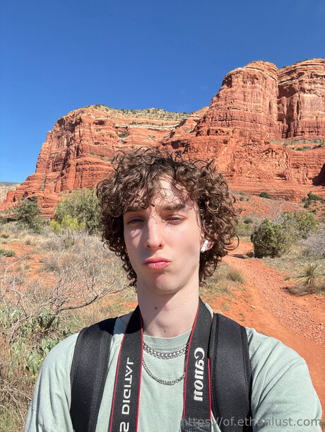 Ethanlustx nus star du porno galerie