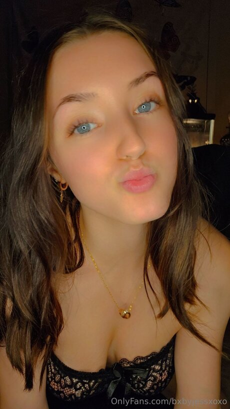 Bxbyjessxoxo modèle adulte img