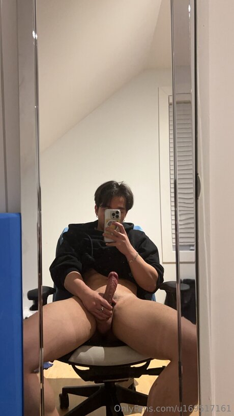 U169517161 star pornographique img