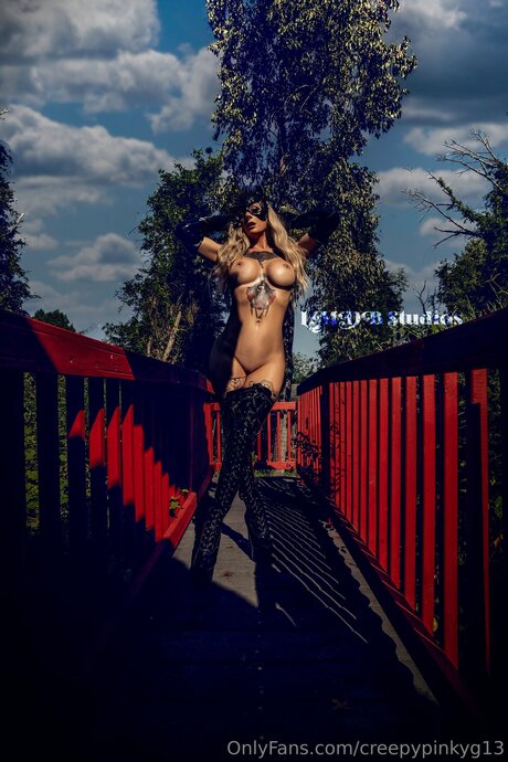 Creepypinkyg13 étoile parfaite collection