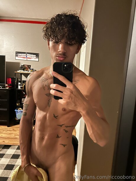 Riccoobono actrice chaude photo