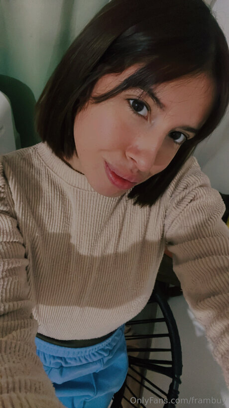 Frambuy actrice parfaite photos