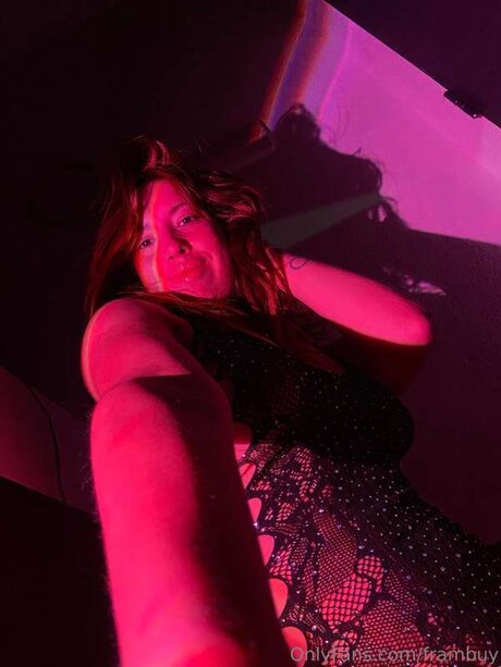 Frambuy actrice érotique archive