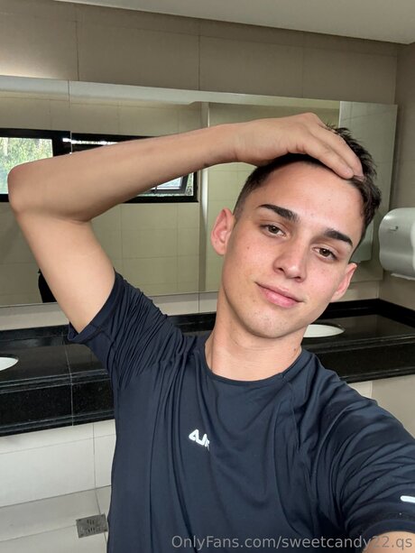 Sweetcandy22 Qs actrice érotique galerie