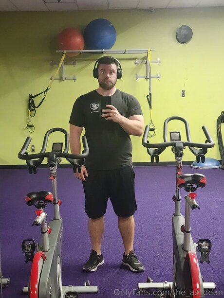 The Az Dean mannequin des photos