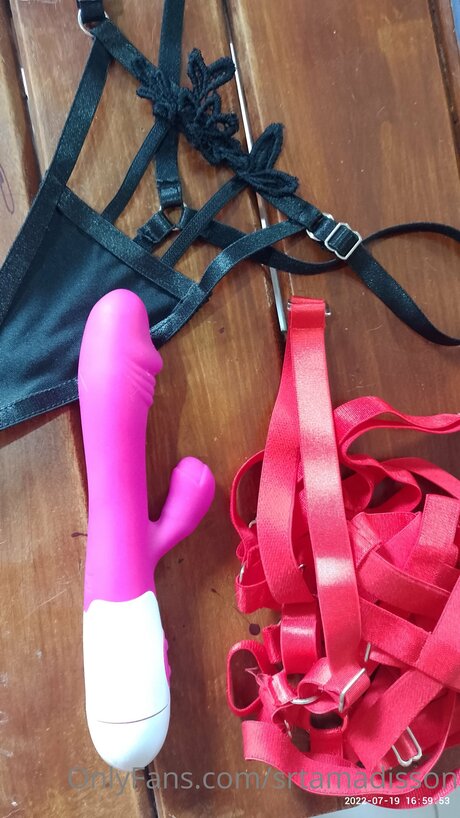 Srtamadisson modèle magnifique photo