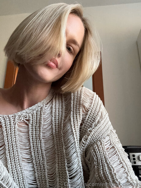 Emily Andersen actrice nue image