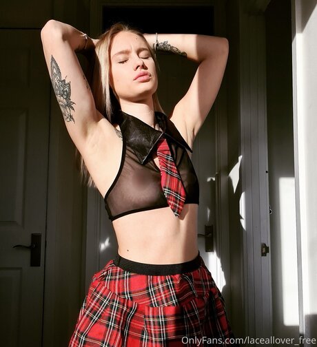 Laceallover Free étoile adulte photos