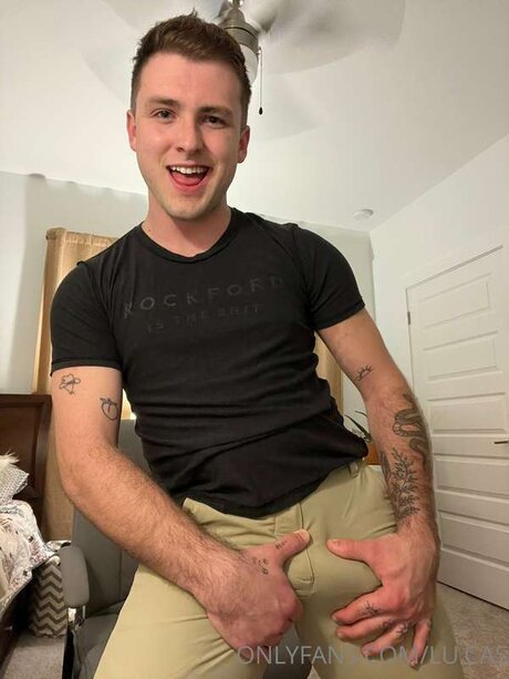 Lu Cas star du porno érotique photos