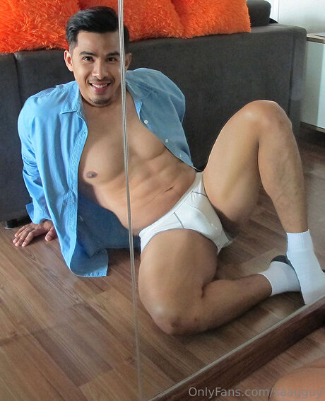 Saagguy haut de star du porno archive