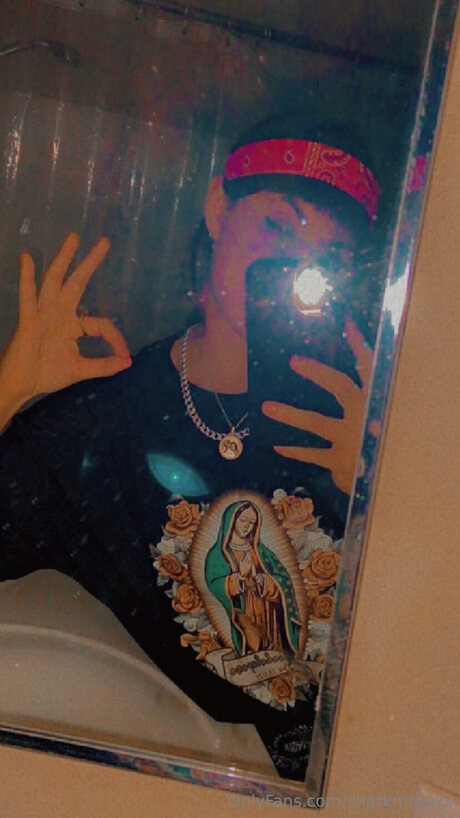 Sharkmaross actrice sexy image