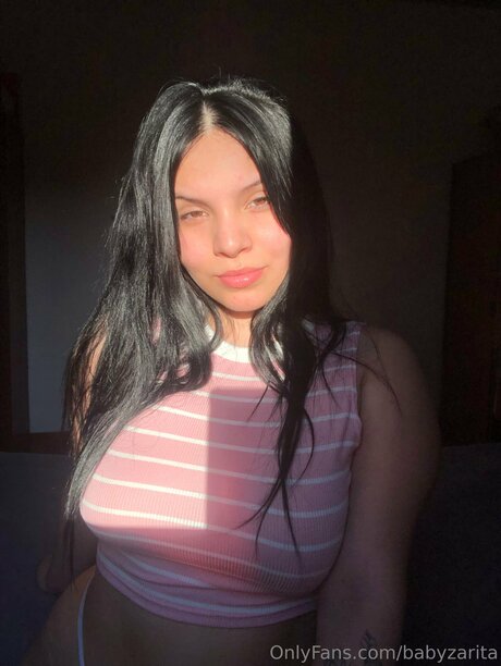 Imbabypaulita star du porno gratuite des photos