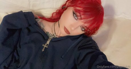 yogendub star érotique photo