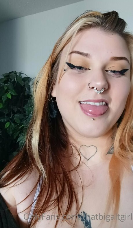 thatbigaltgirl modèle de haute qualité photos