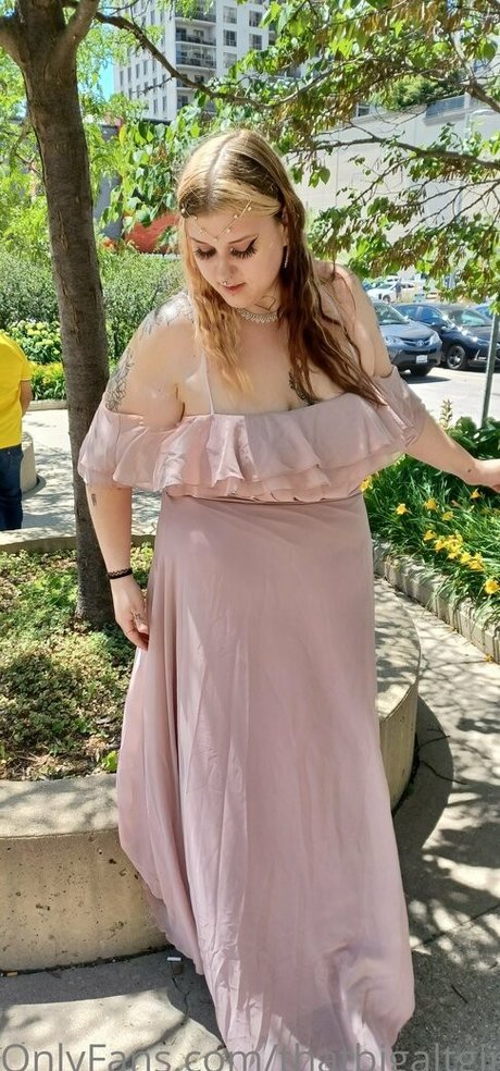 thatbigaltgirl star du sexe photos