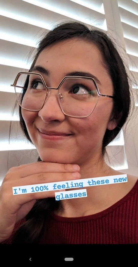 Ovilee May étoile magnifique photos