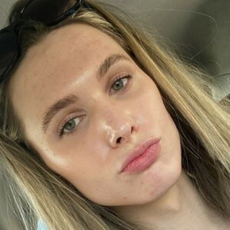 Talking Trouble belle star du porno img