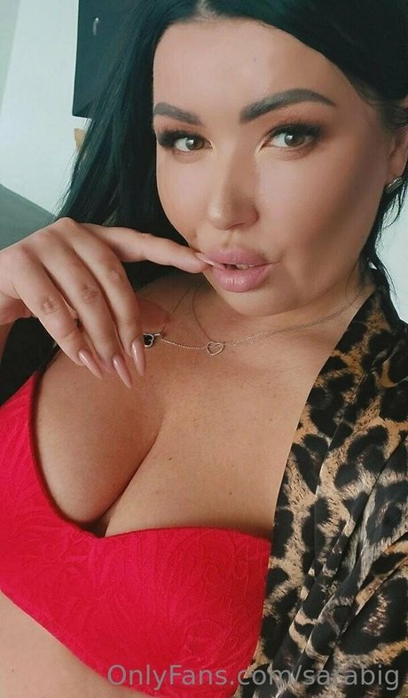 sarabig modèle porno archive