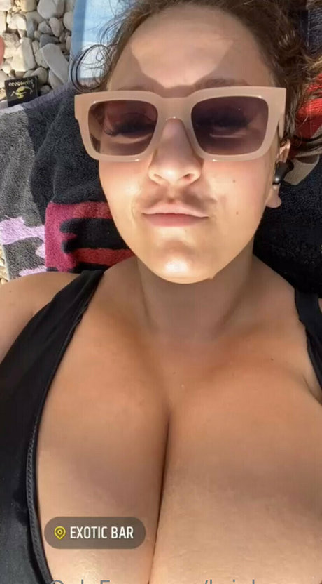 brialarson modèle de sexe img