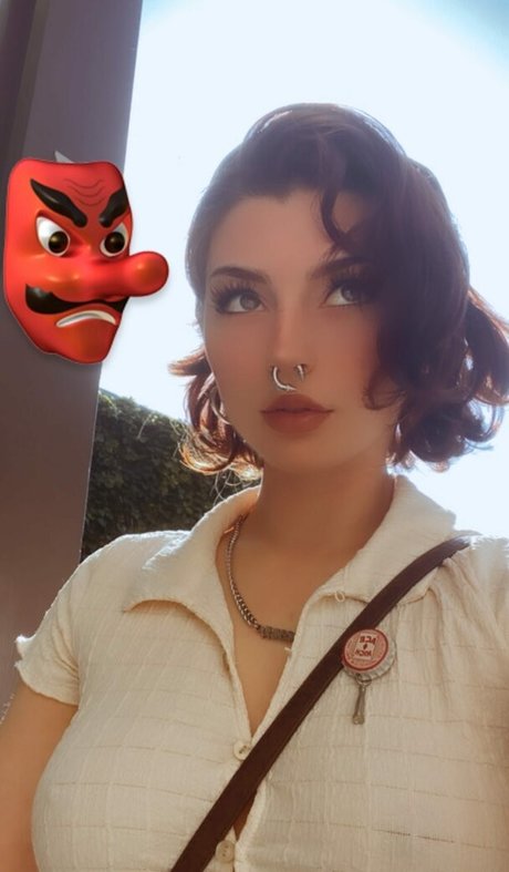 Ltlyata modèle érotique collection