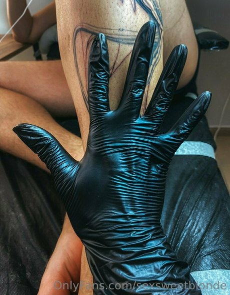 sexsweetblonde star exclusive photos