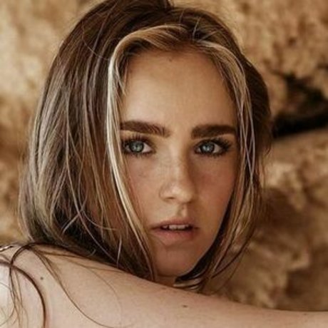 chntl cltt star du porno hd image