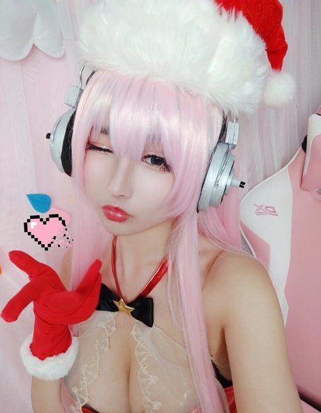 Rioko Cosplay star exclusive image