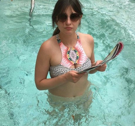 Allison Raskin actrice érotique collection