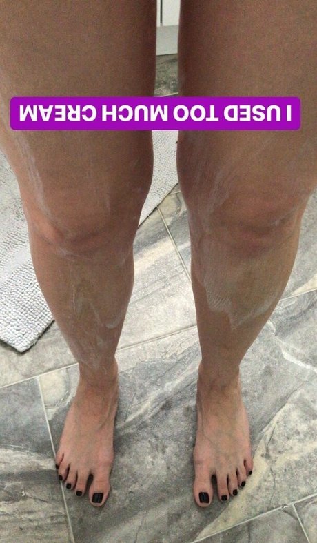 Allison Raskin star du porno xxx image