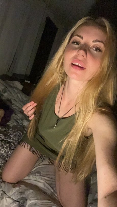 Ascolu NFT actrice libre collection